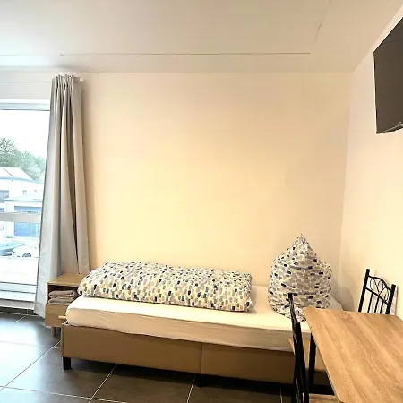 招待所 Boardinghaus 丁戈尔芬格